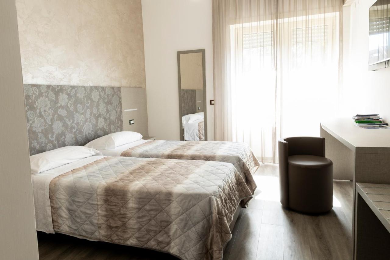 Hotel Casa Tra Noi Roma Dış mekan fotoğraf