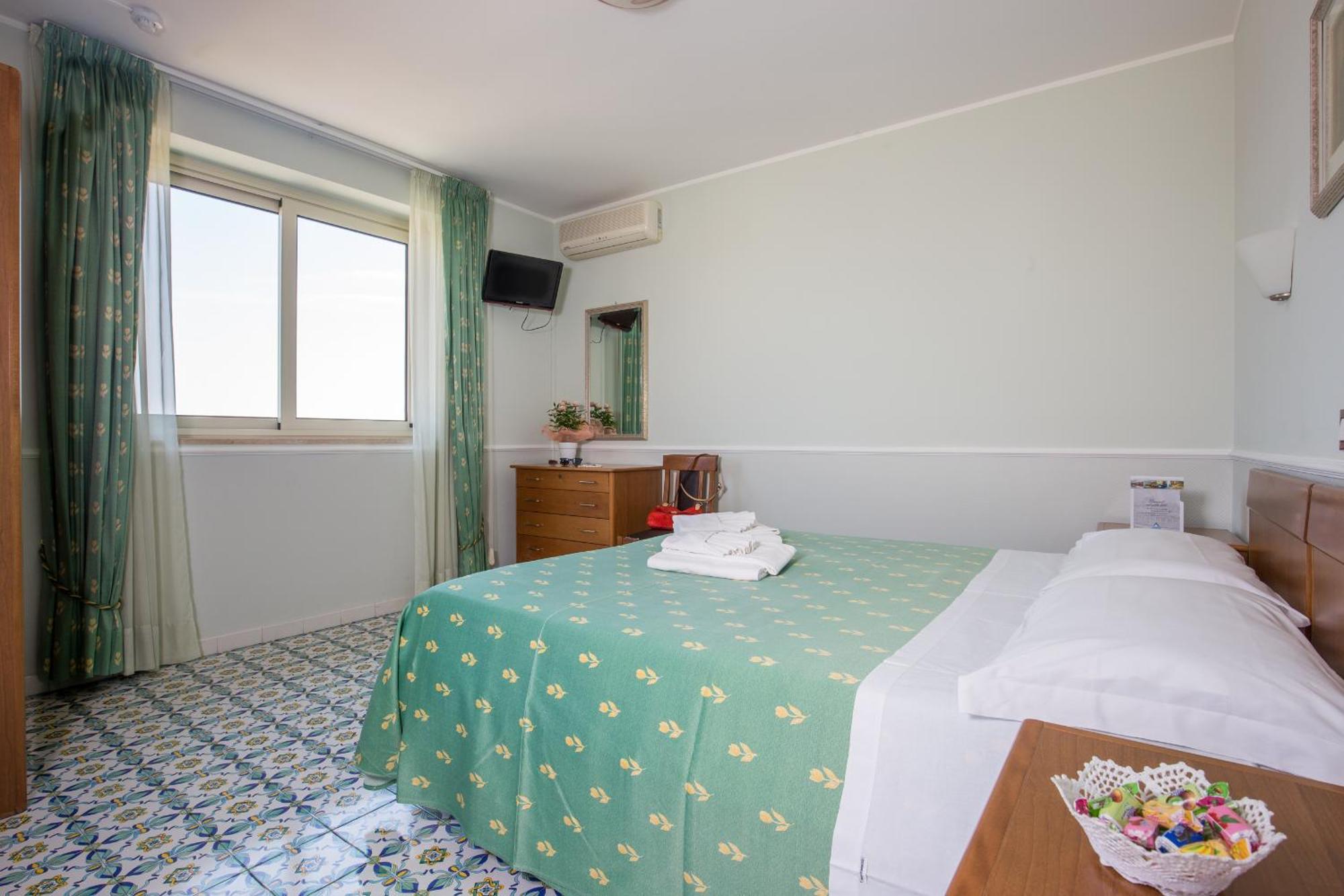 Hotel Casa Tra Noi Roma Dış mekan fotoğraf