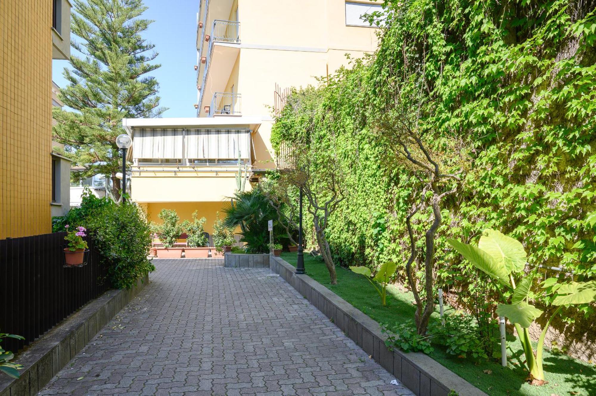 Hotel Casa Tra Noi Roma Dış mekan fotoğraf