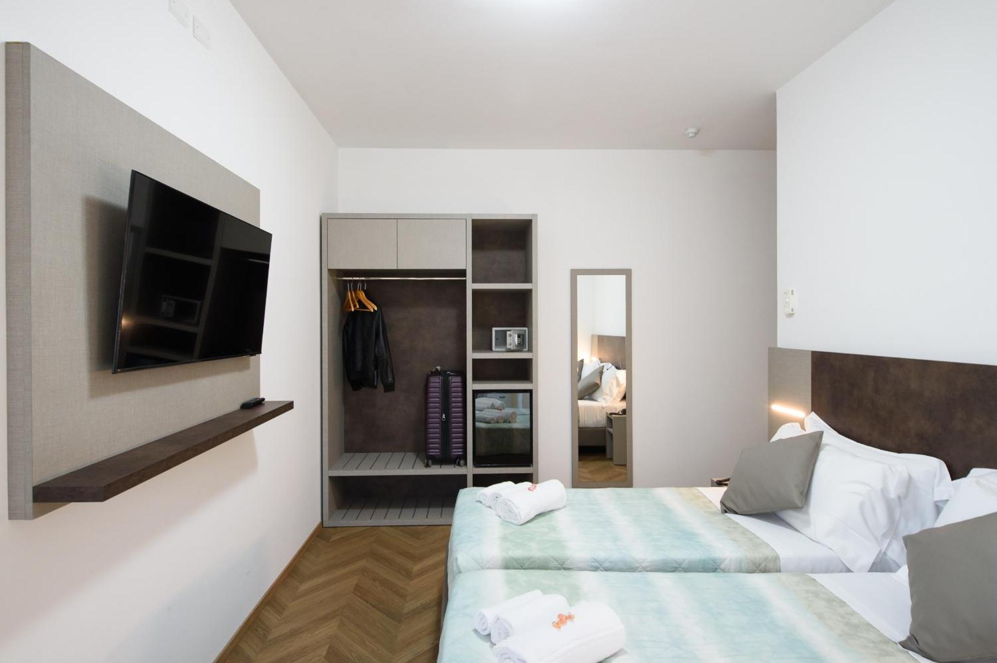 Hotel Casa Tra Noi Roma Dış mekan fotoğraf